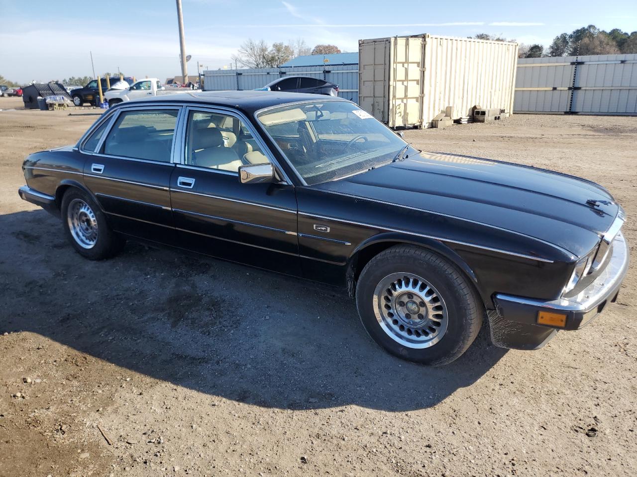 1988 Jaguar XJ - Image 4