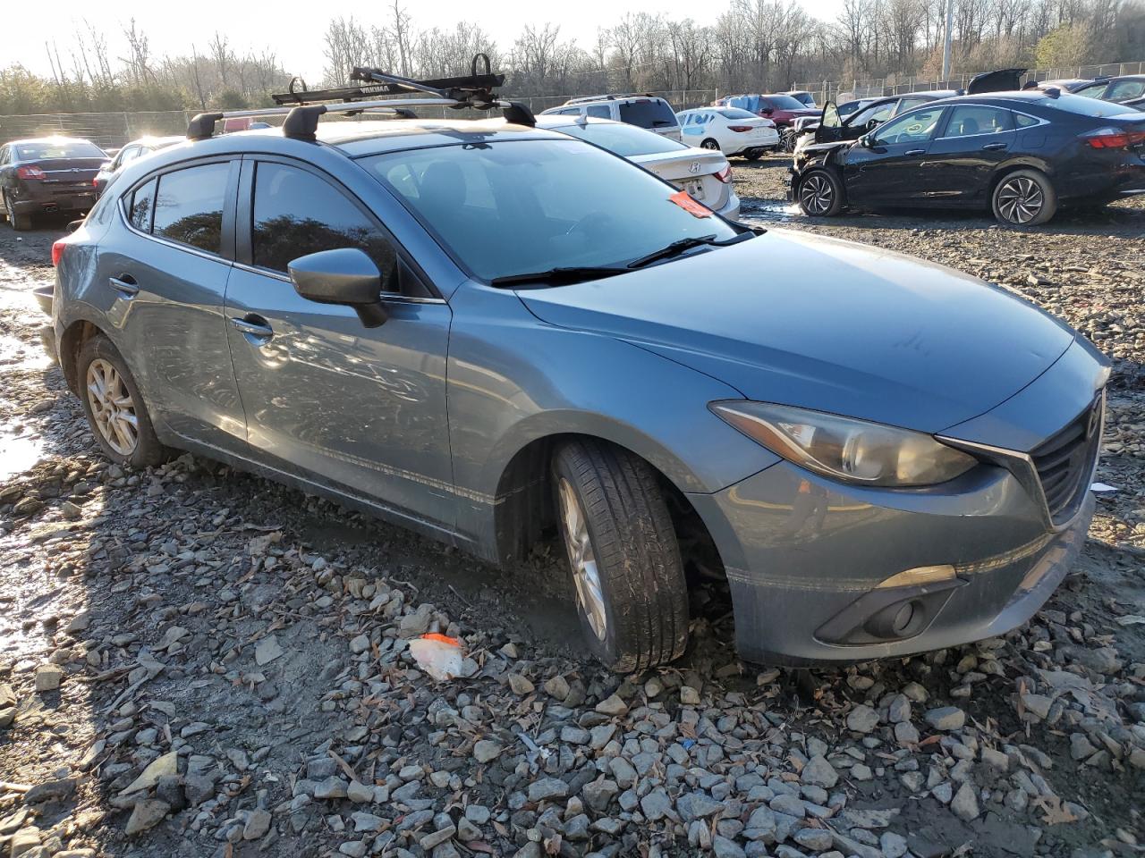2015 Mazda 3 - Image 4