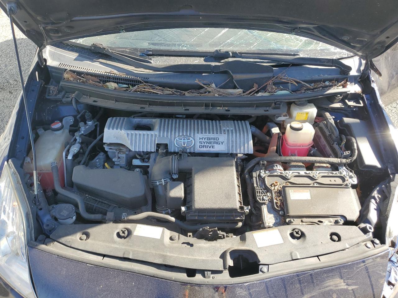 2015 Toyota Prius - Image 11