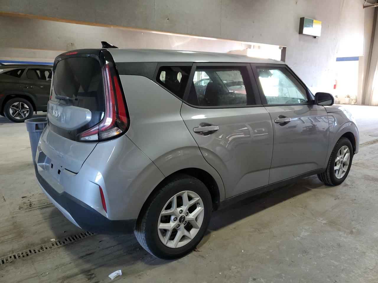 2023 Kia Soul - Image 3