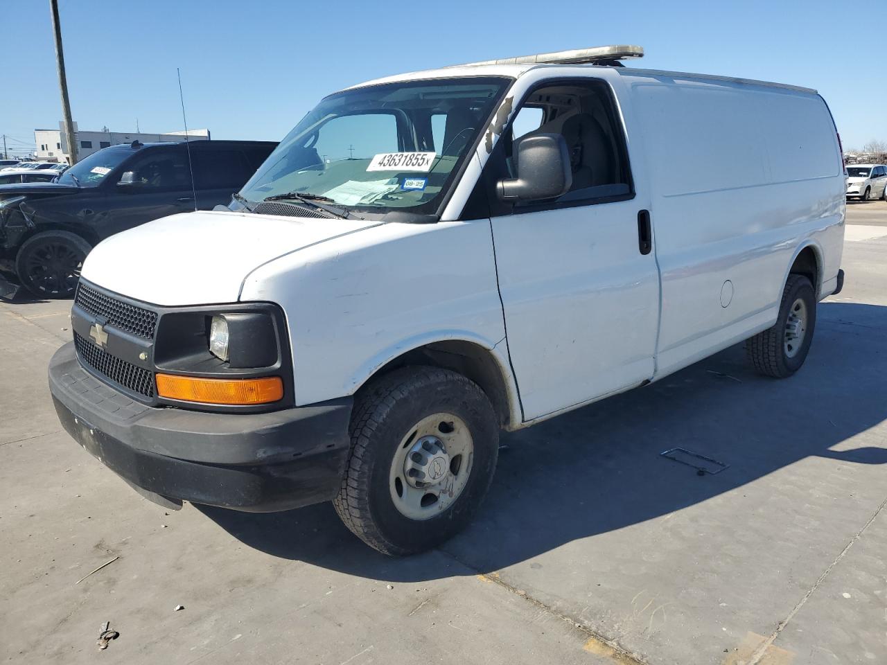 2011 Chevrolet Express - Image 1