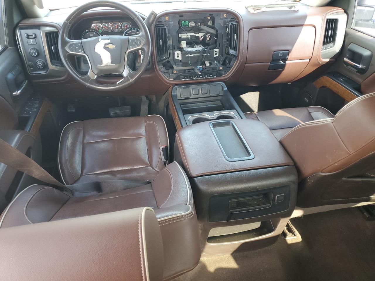 2015 Chevrolet Silverado - Image 8