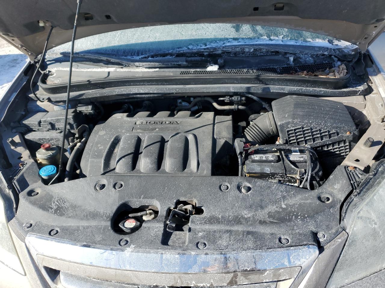 2005 Honda Odyssey - Image 13