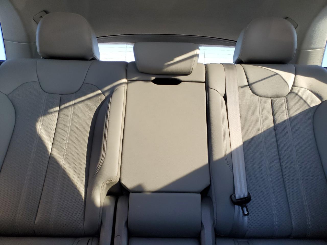 2018 Audi Q5 - Image 10