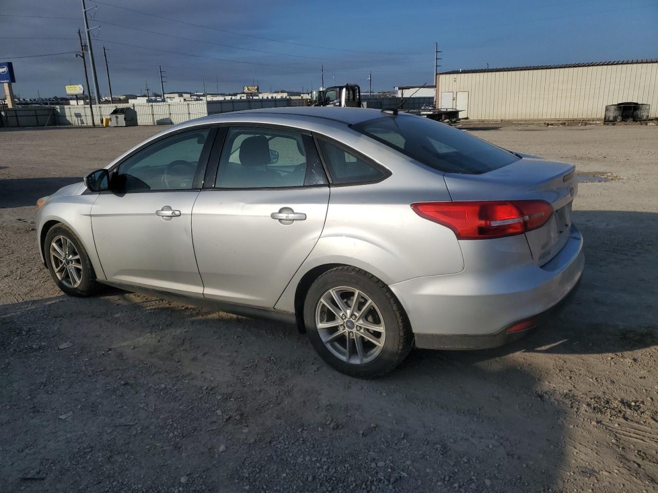 VIN 1FADP3F2XGL293458 2016 FORD FOCUS no.2