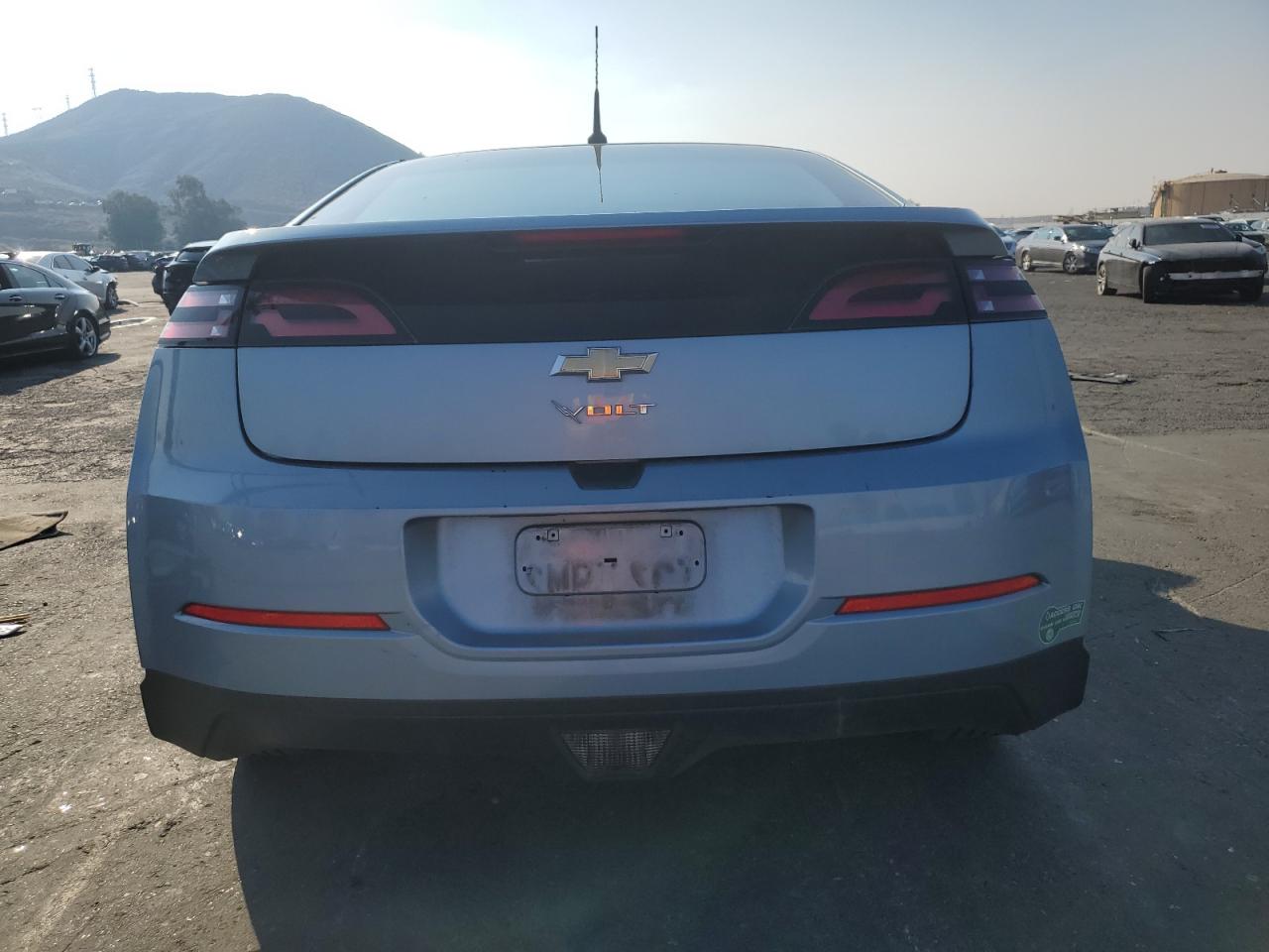 2014 Chevrolet Volt - Image 6