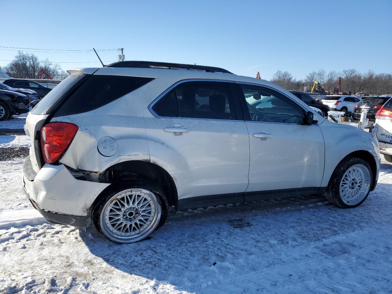2015 Chevrolet Equinox - Image 3