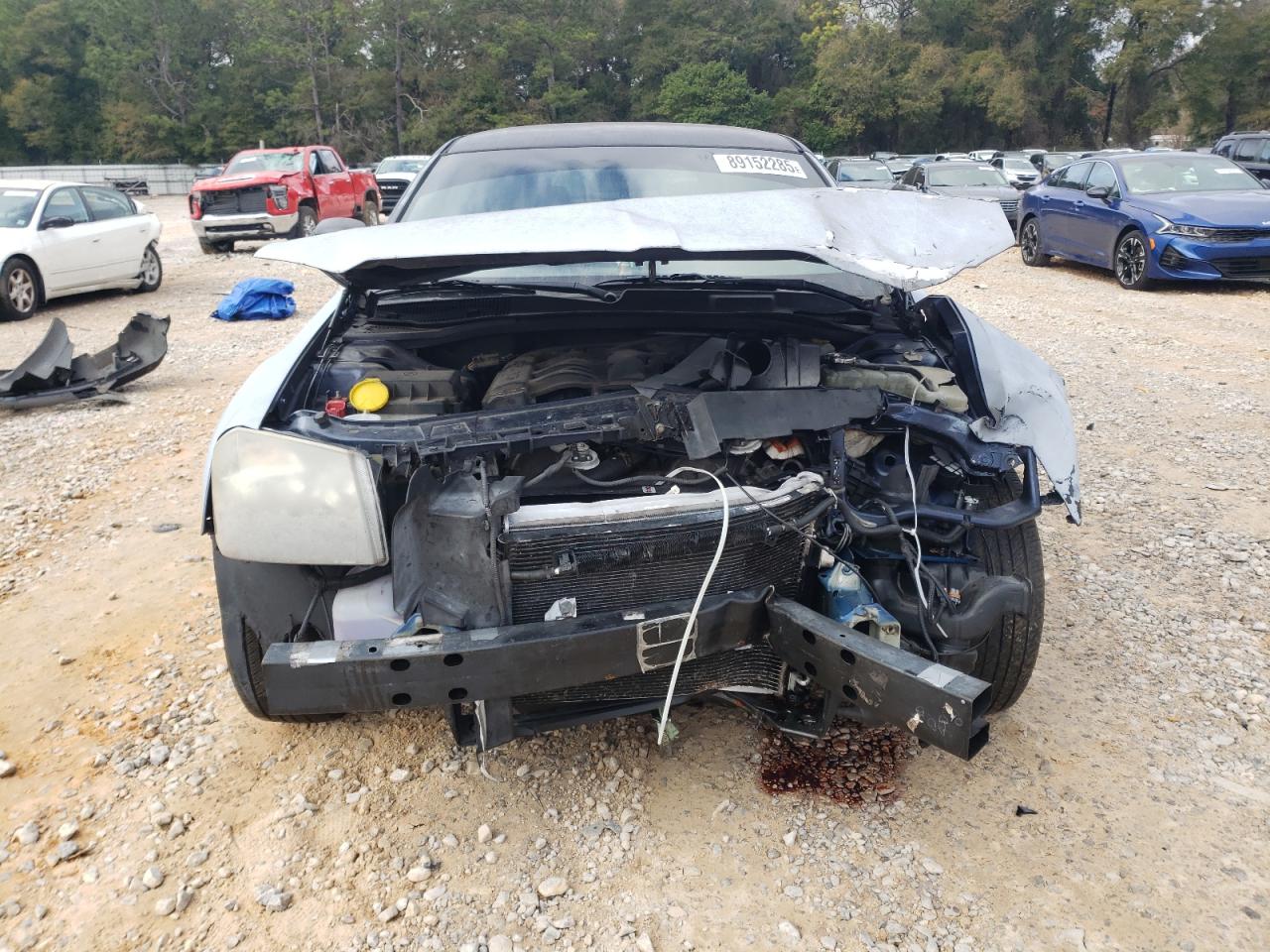 2005 Dodge Magnum - Image 5