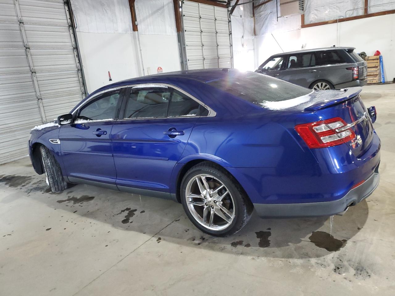 2013 Ford Taurus - Image 2