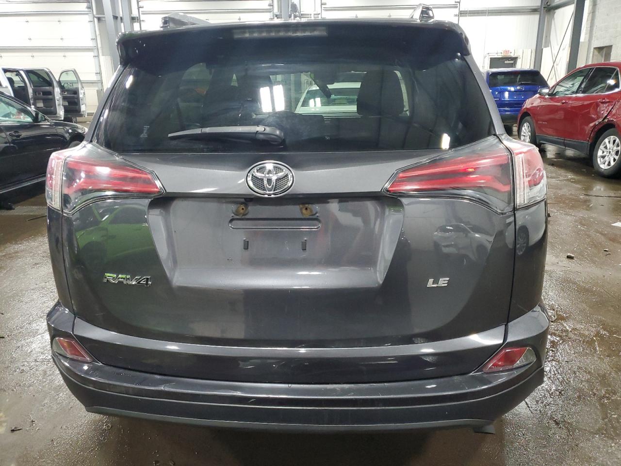 2018 Toyota RAV 4 - Image 6