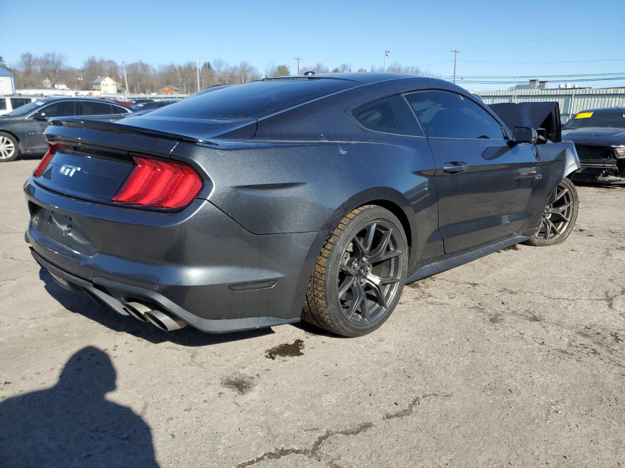 2019 Ford Mustang - Image 3