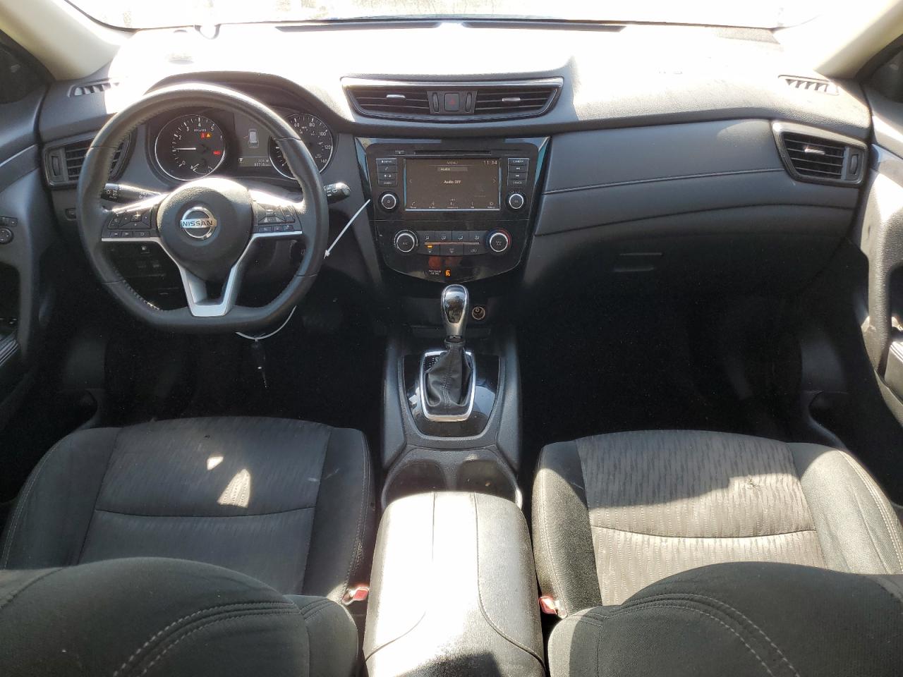 2019 Nissan Rogue - Image 8