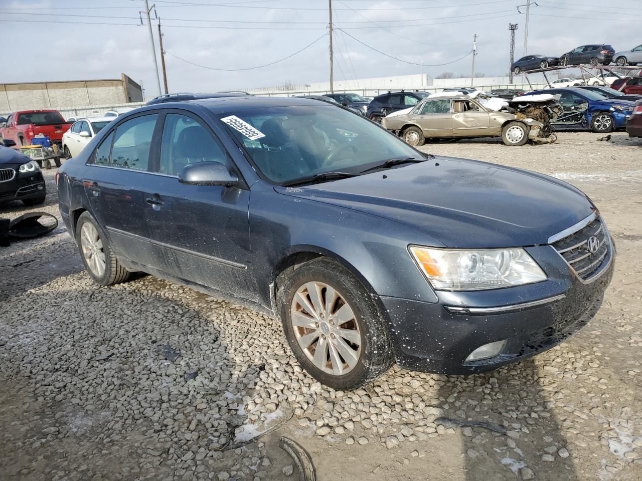 2010 Hyundai Sonata - Image 4