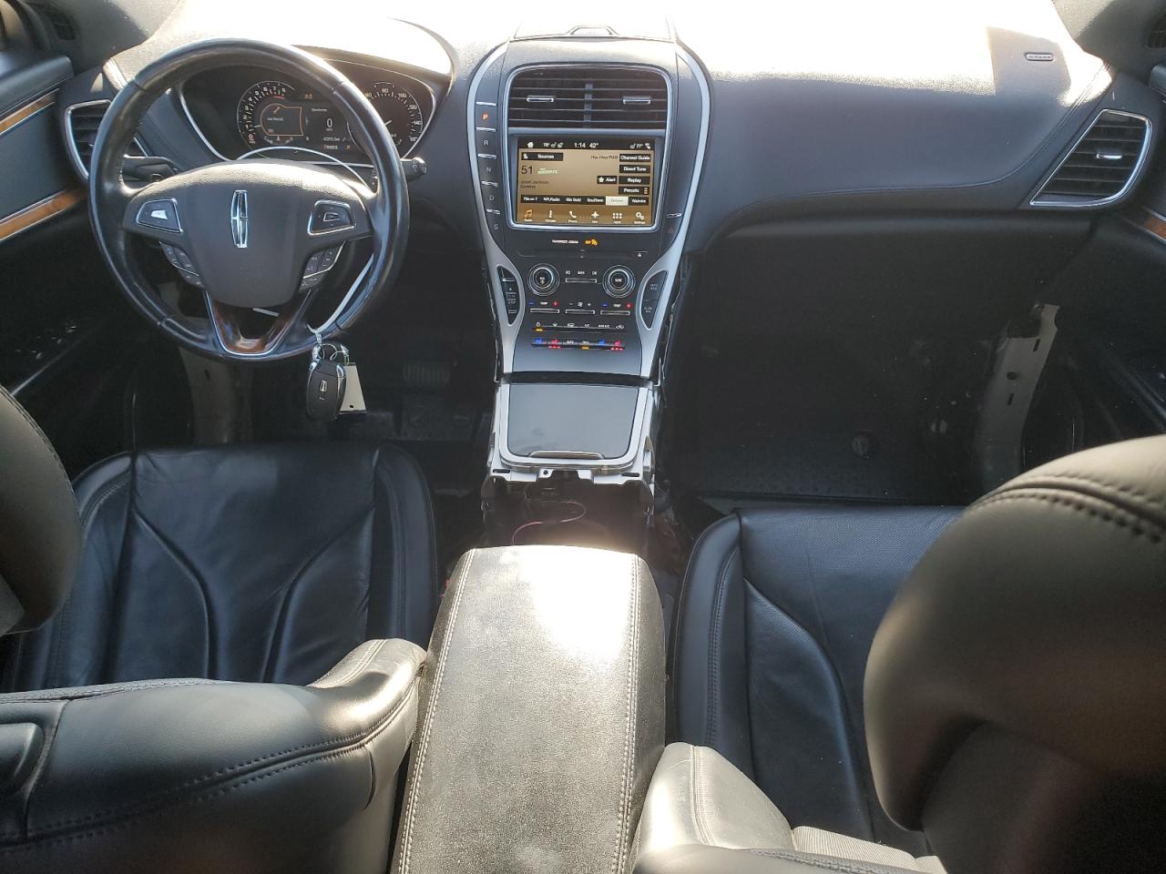 2018 Lincoln MKX - Image 8