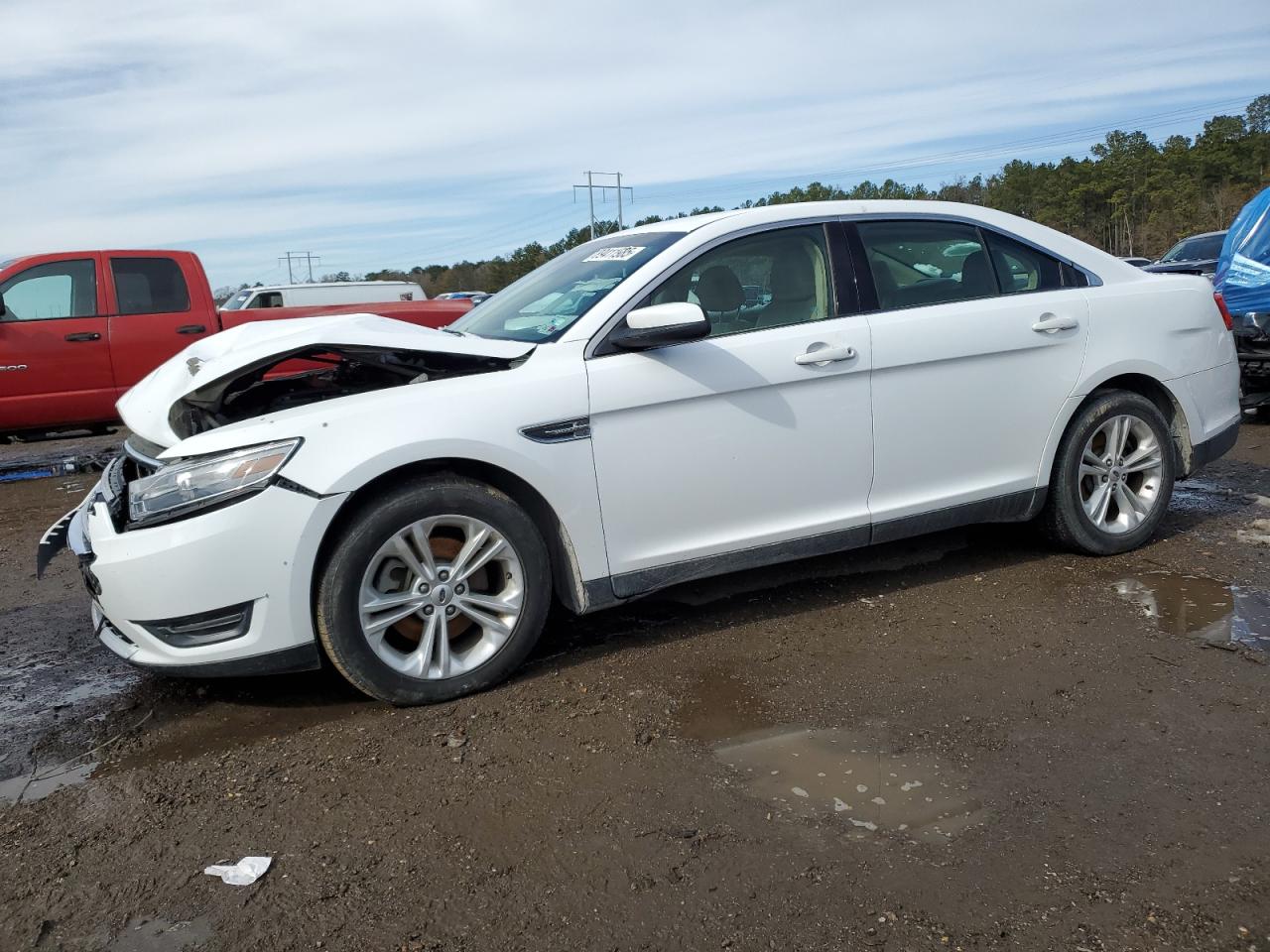 2013 Ford Taurus - Image 1