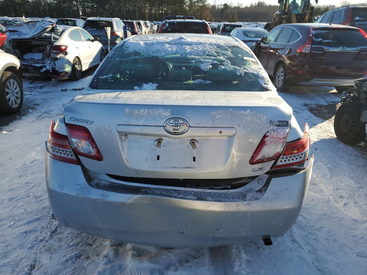 2010 Toyota Camry - Image 6