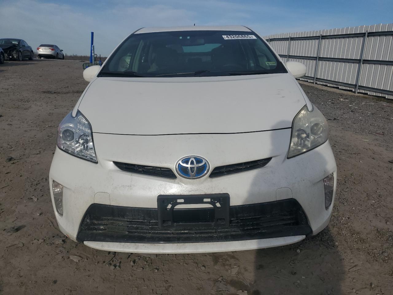 2012 Toyota Prius - Image 5