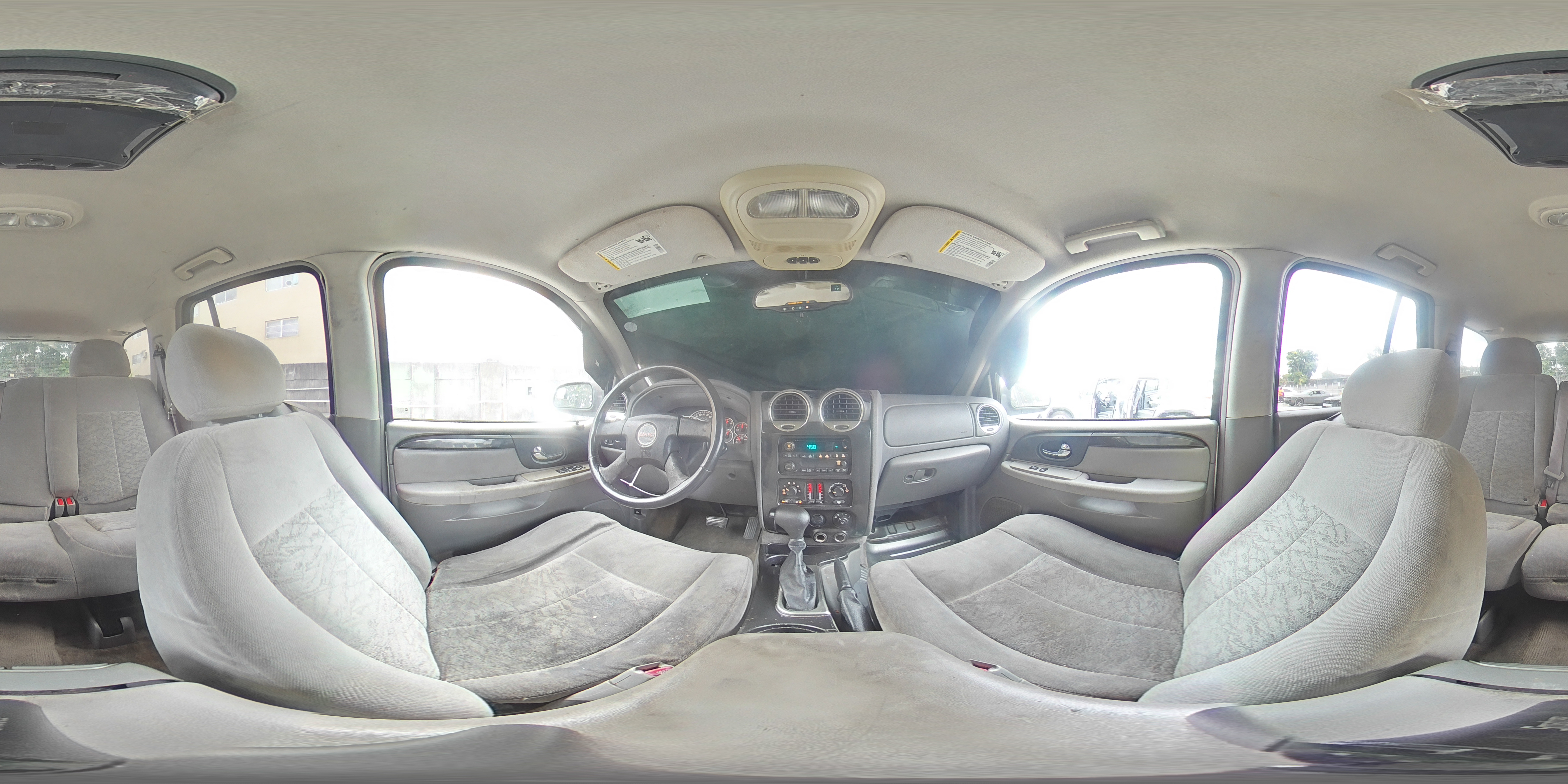 2005 GMC Envoy VIN: 1GKDS13S352101385 Lot: 89271025