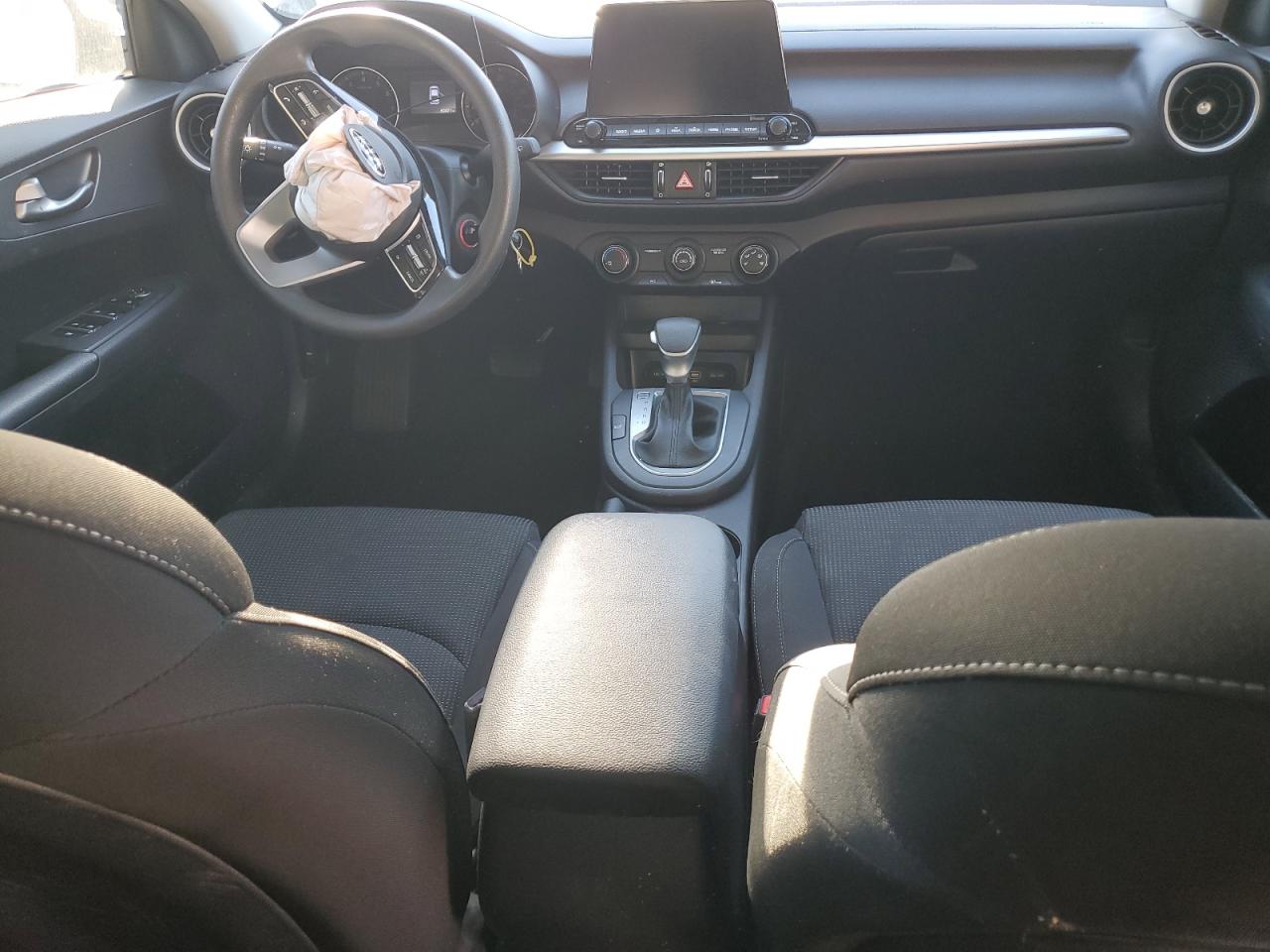 2021 Kia Forte Fe VIN: 3KPF24AD1ME375454 Lot: 87744015