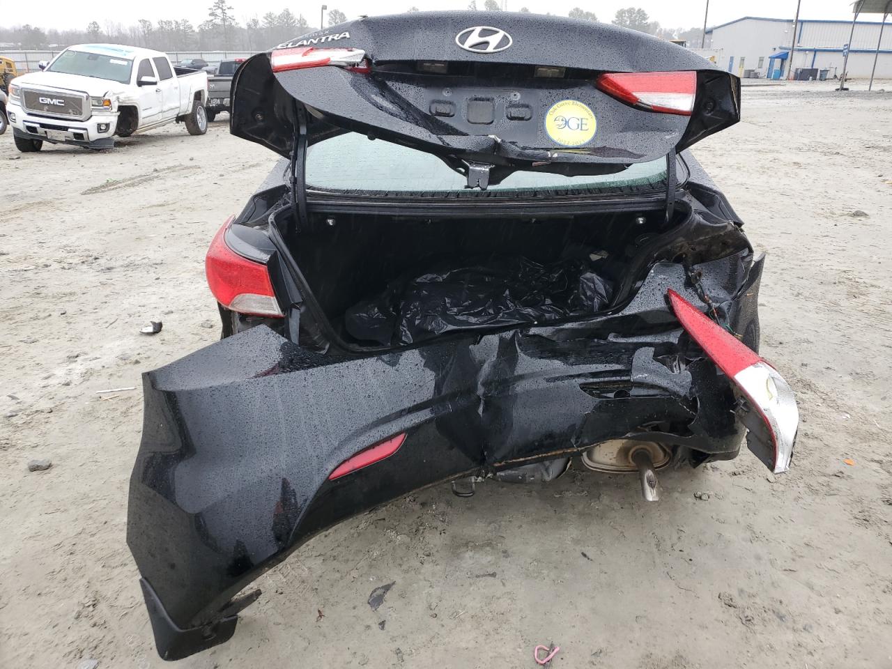 2013 Hyundai Elantra - Image 6