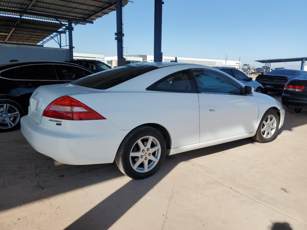 2004 Honda Accord - Image 3