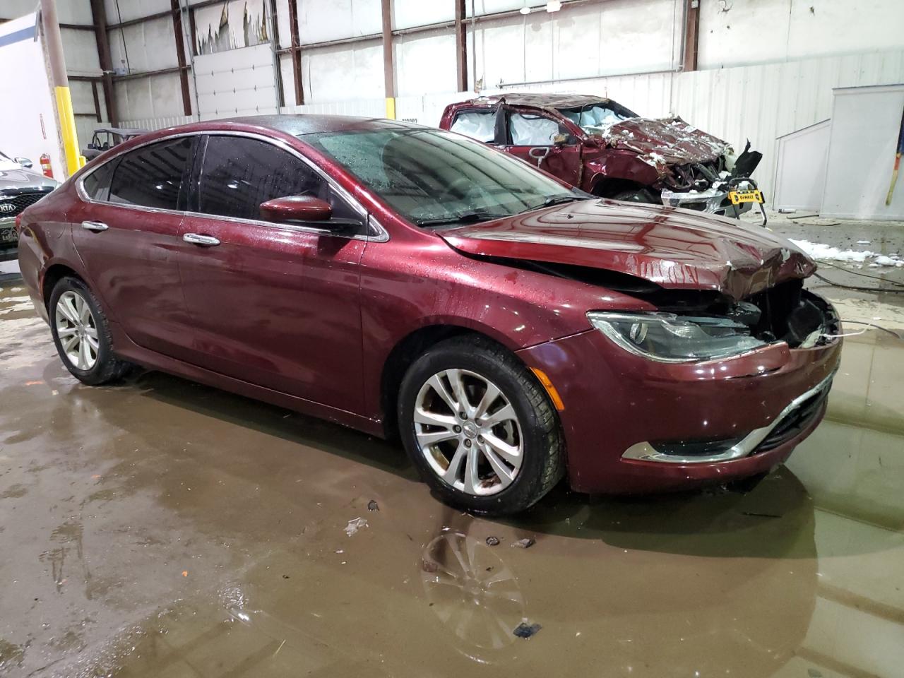 2015 Chrysler 200 - Image 4