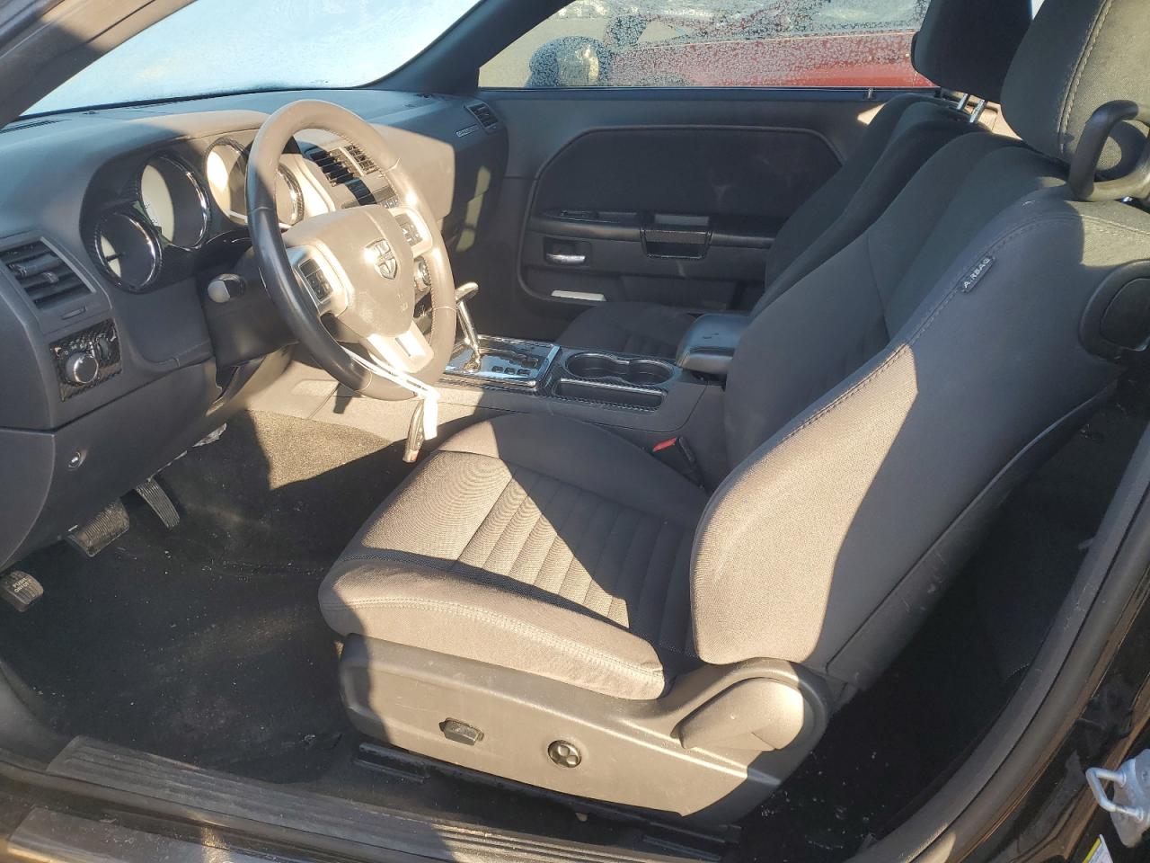 2013 Dodge Challenger - Image 7