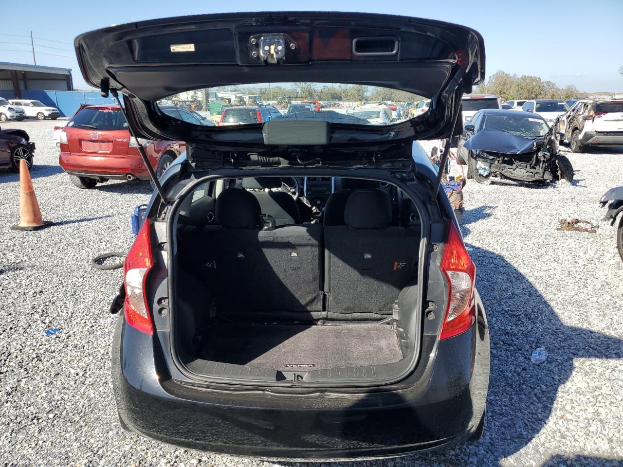 2014 Nissan Versa - Image 6