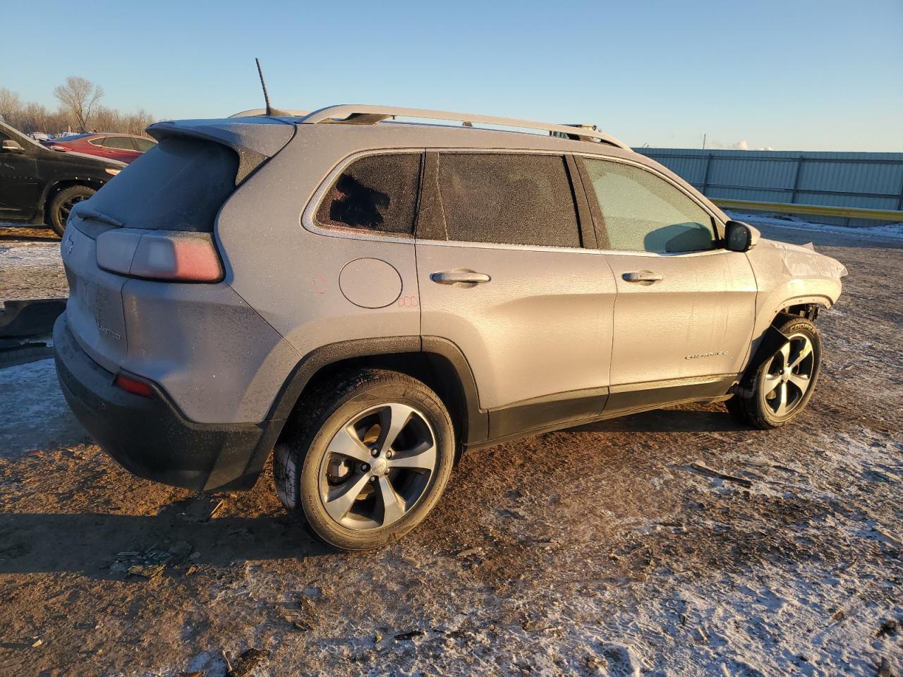 2019 Jeep Grand Cherokee - Image 3