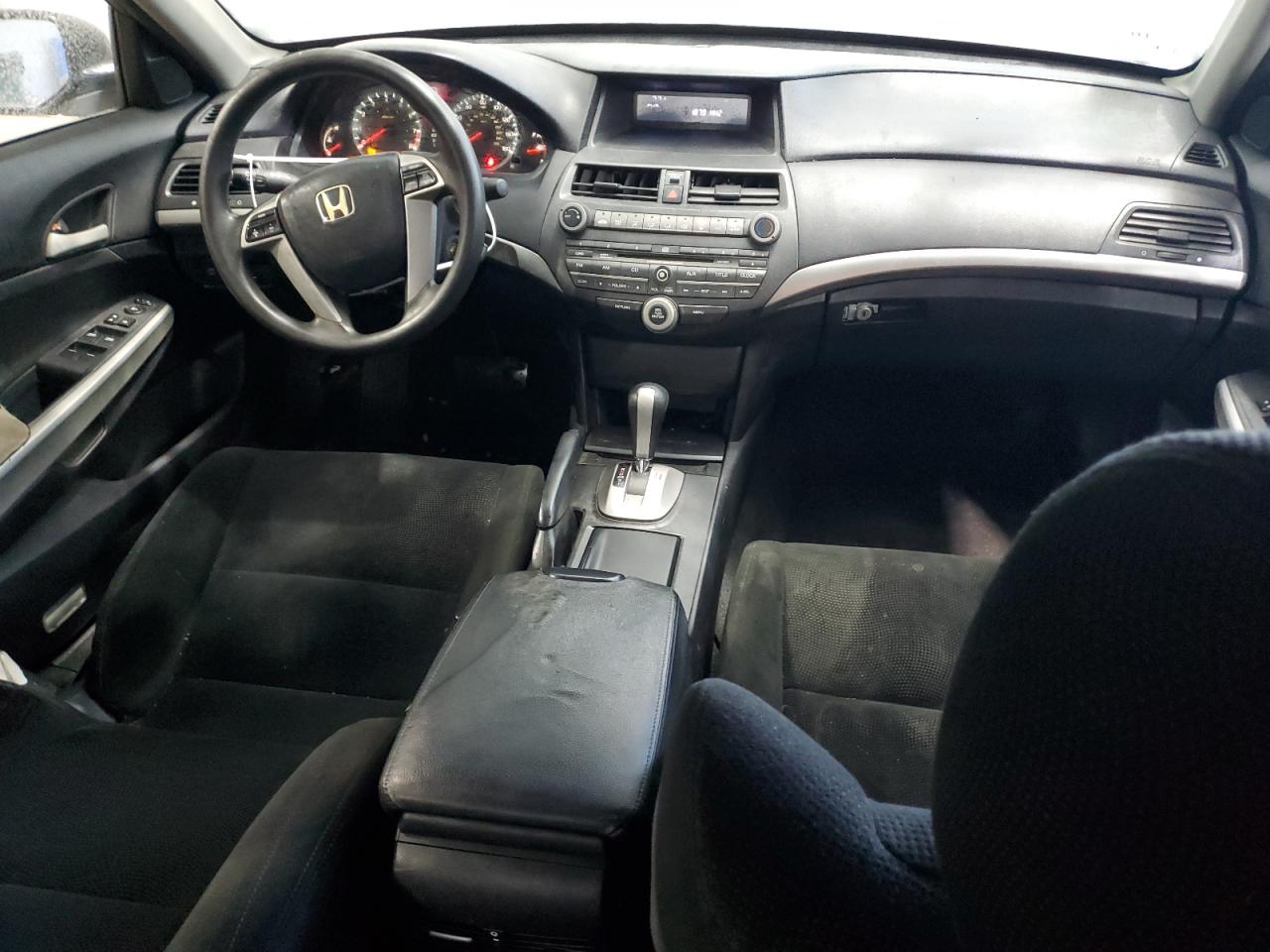 2010 Honda Accord - Image 8