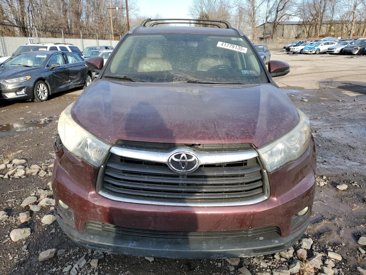 2015 Toyota Highlander - Image 5