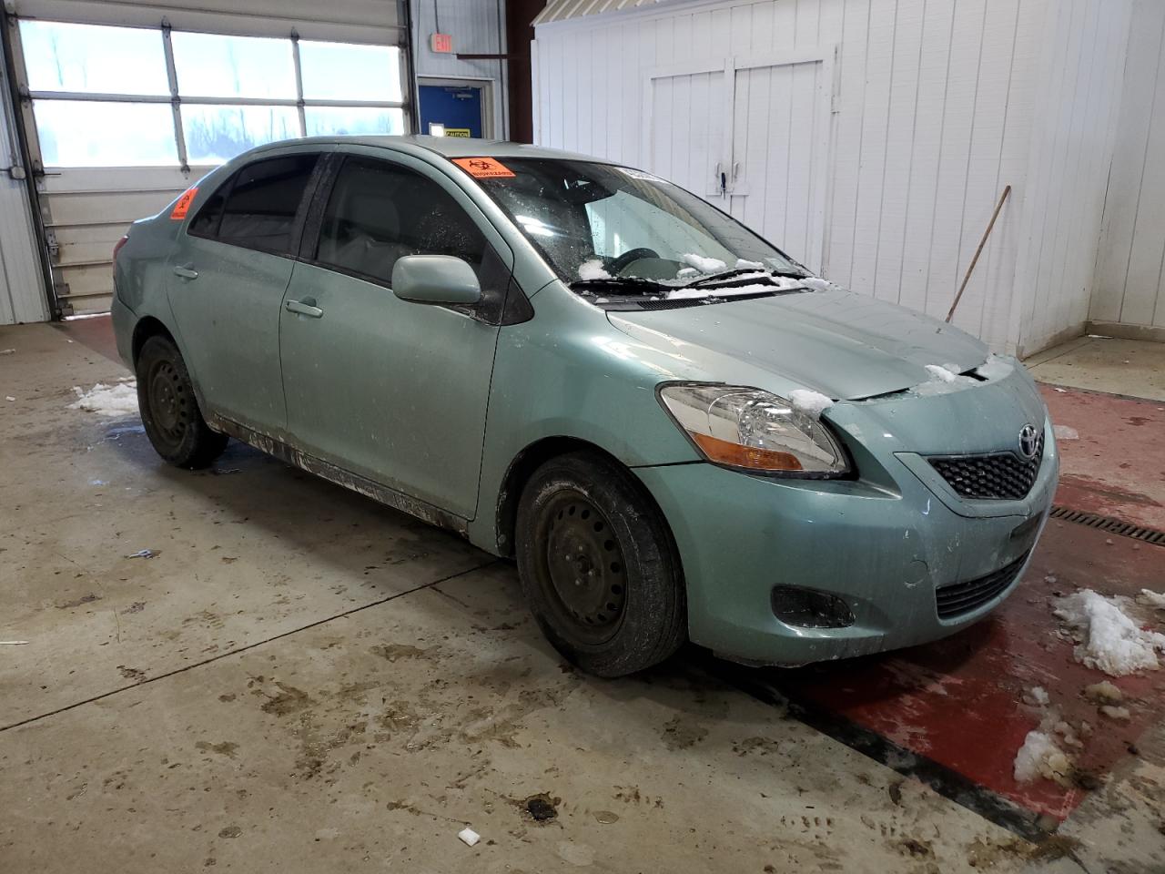 2010 Toyota Yaris - Image 4