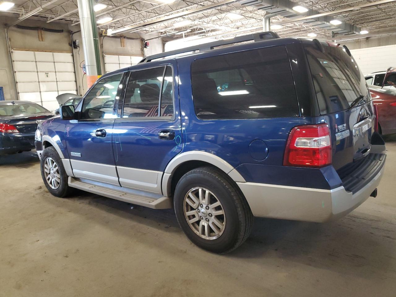 2007 Ford Expedition - Image 2