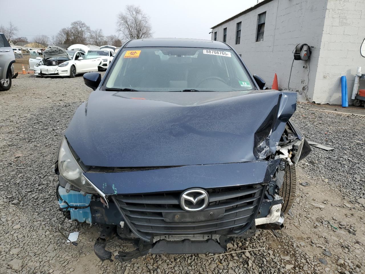 2016 Mazda 3 - Image 5