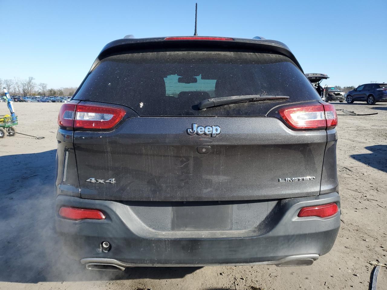 2016 Jeep Grand Cherokee - Image 6