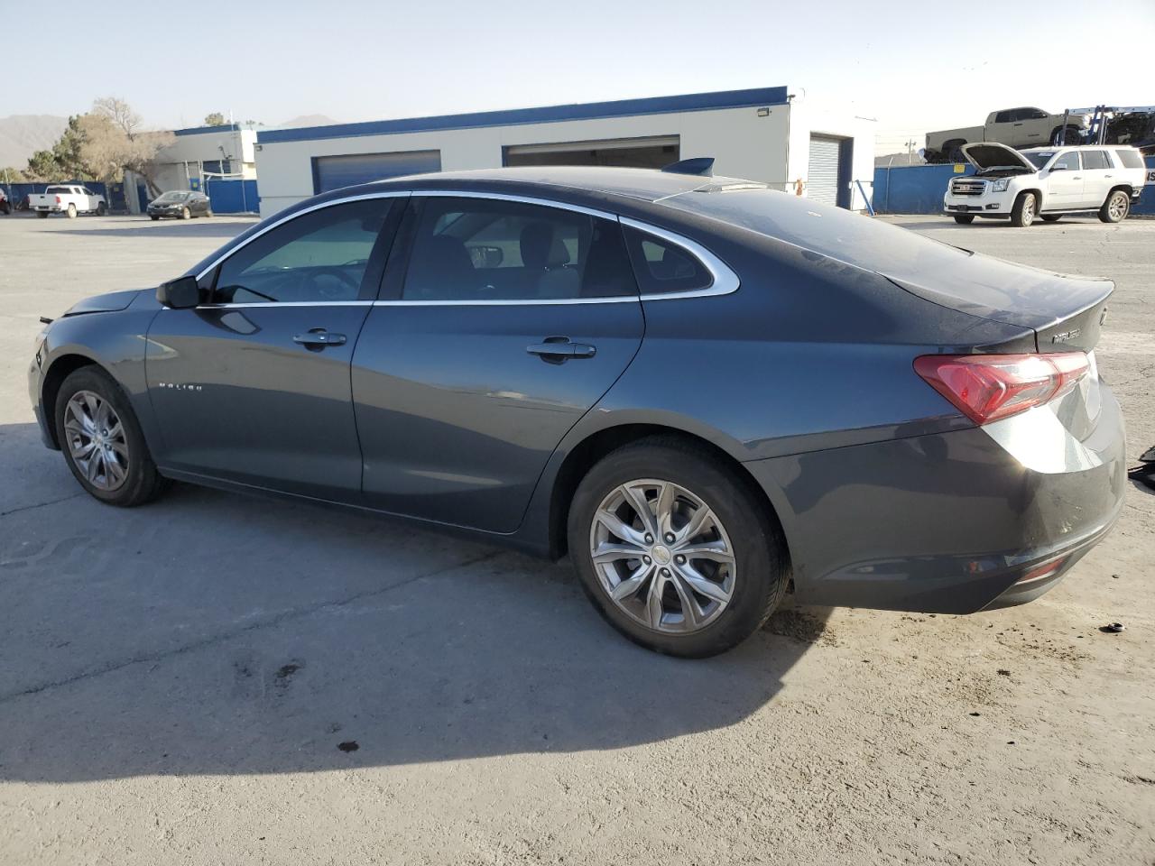 2021 Chevrolet Malibu - Image 2