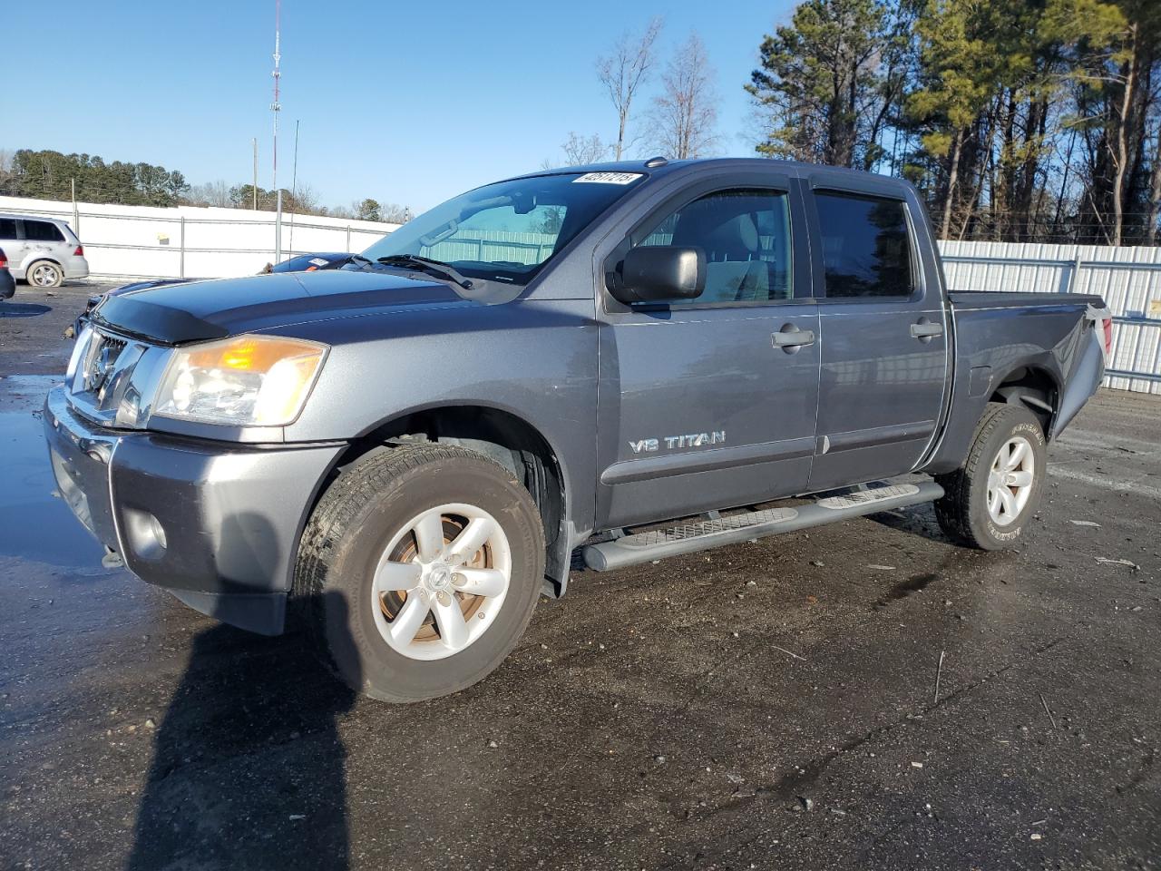 2013 Nissan Titan - Image 1