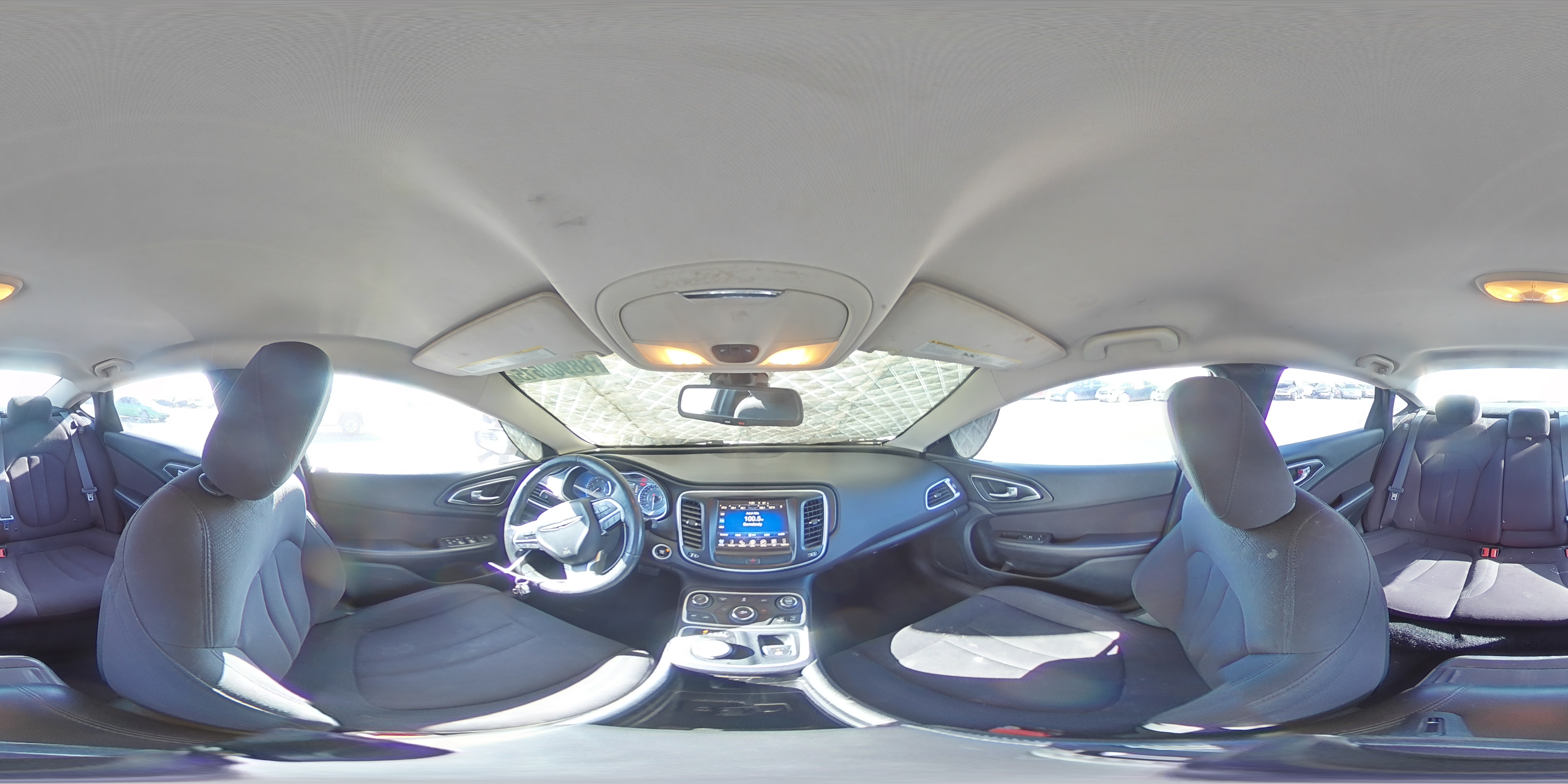 2015 Chrysler 200 - Image 13
