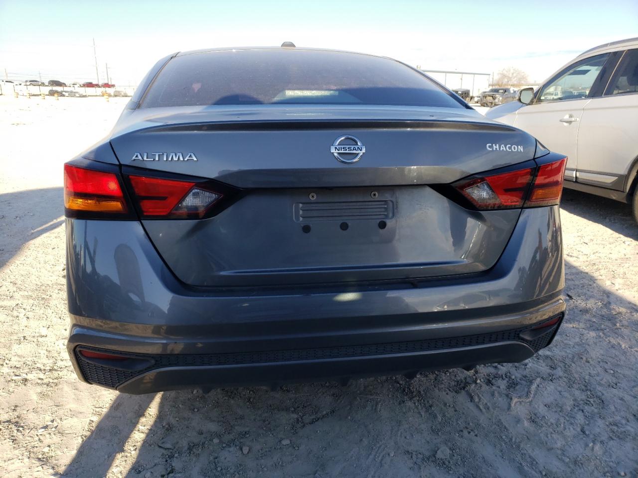 2019 Nissan Altima - Image 6