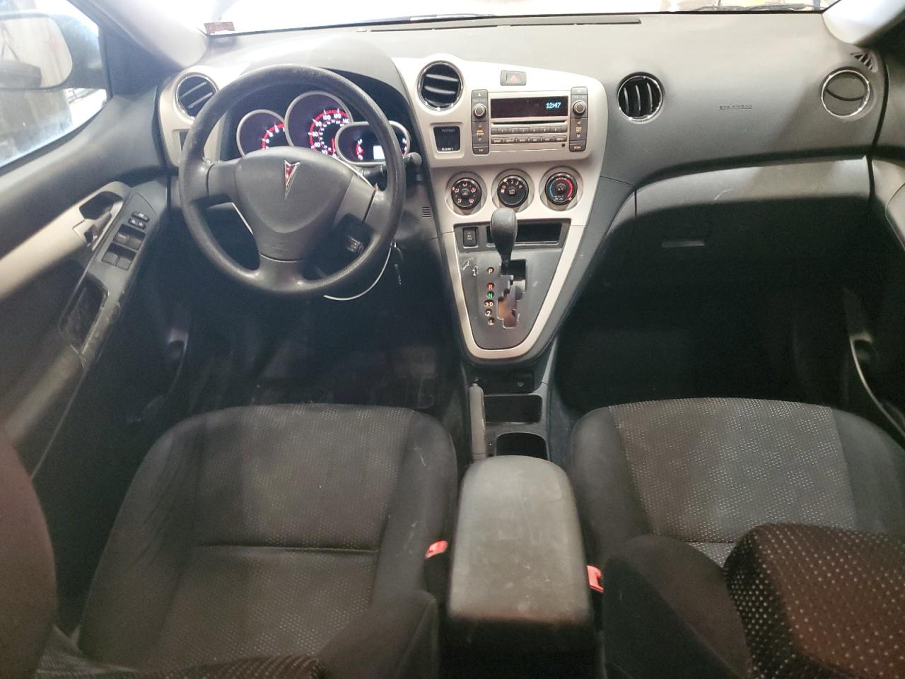 2009 Pontiac Vibe - Image 8