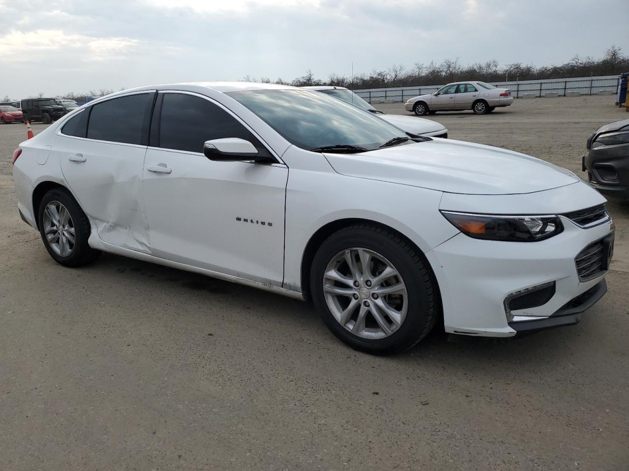 2018 Chevrolet Malibu - Image 4