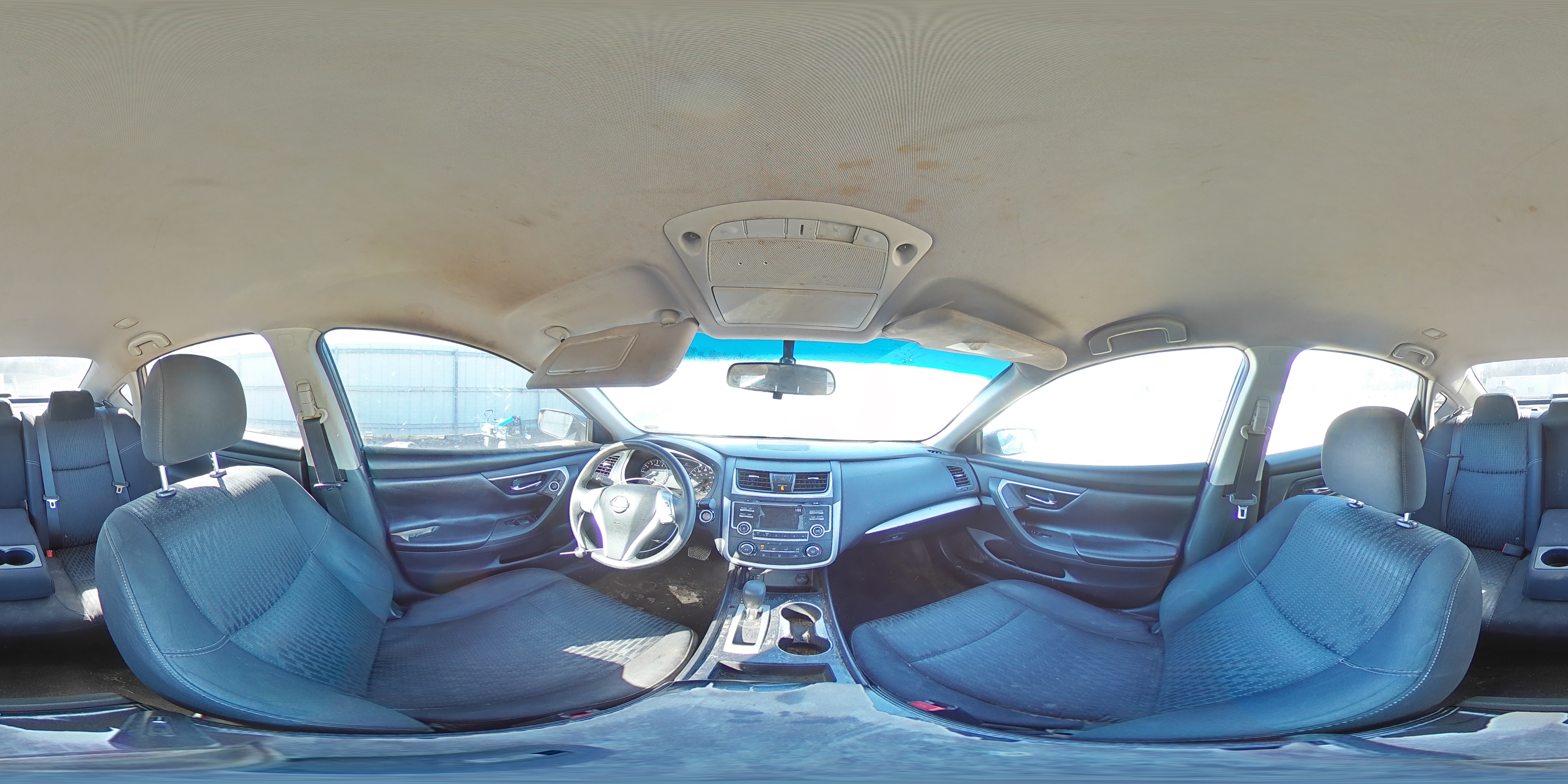 2016 Nissan Altima - Image 12