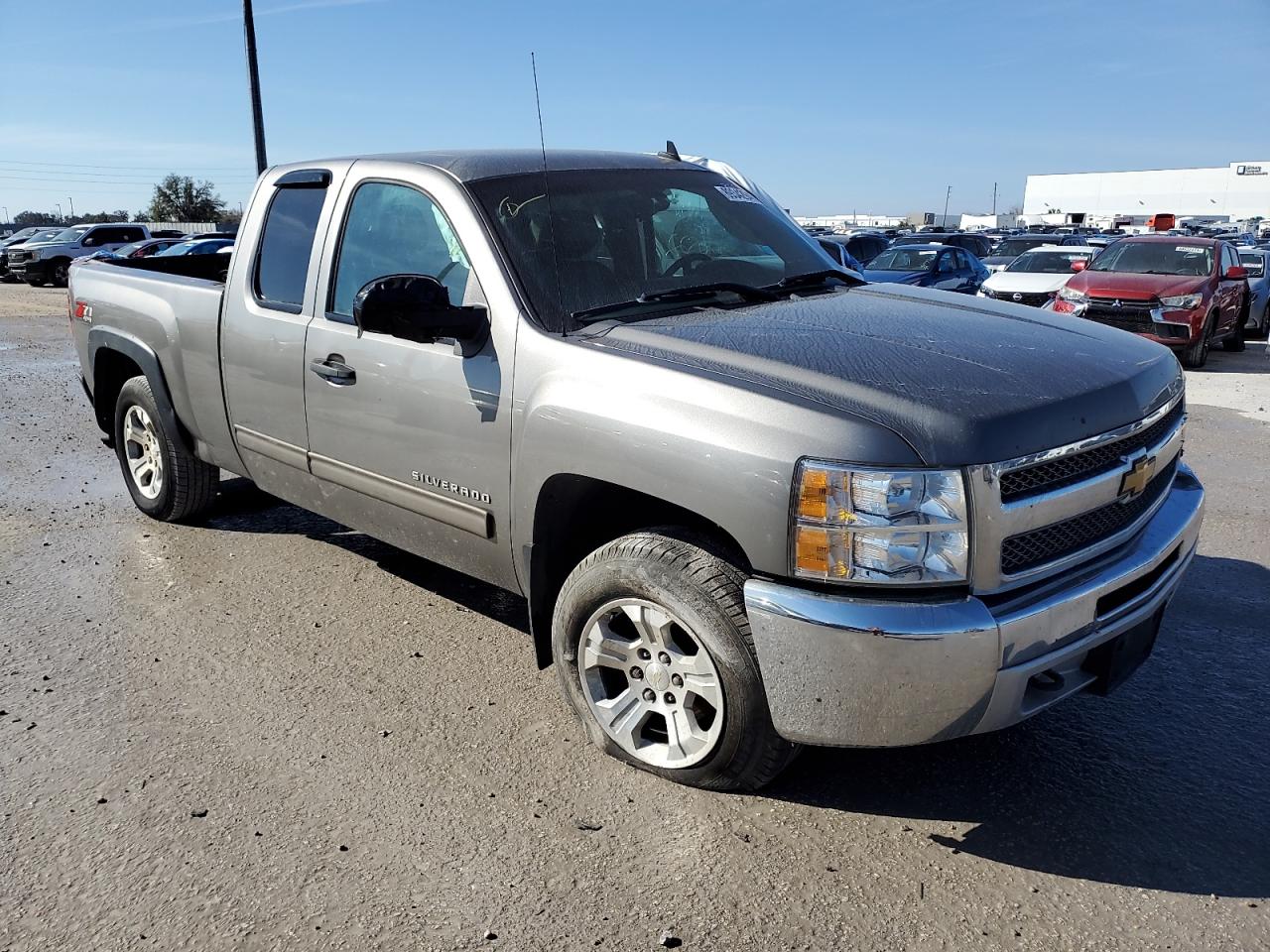 2013 Chevrolet Silverado - Image 4