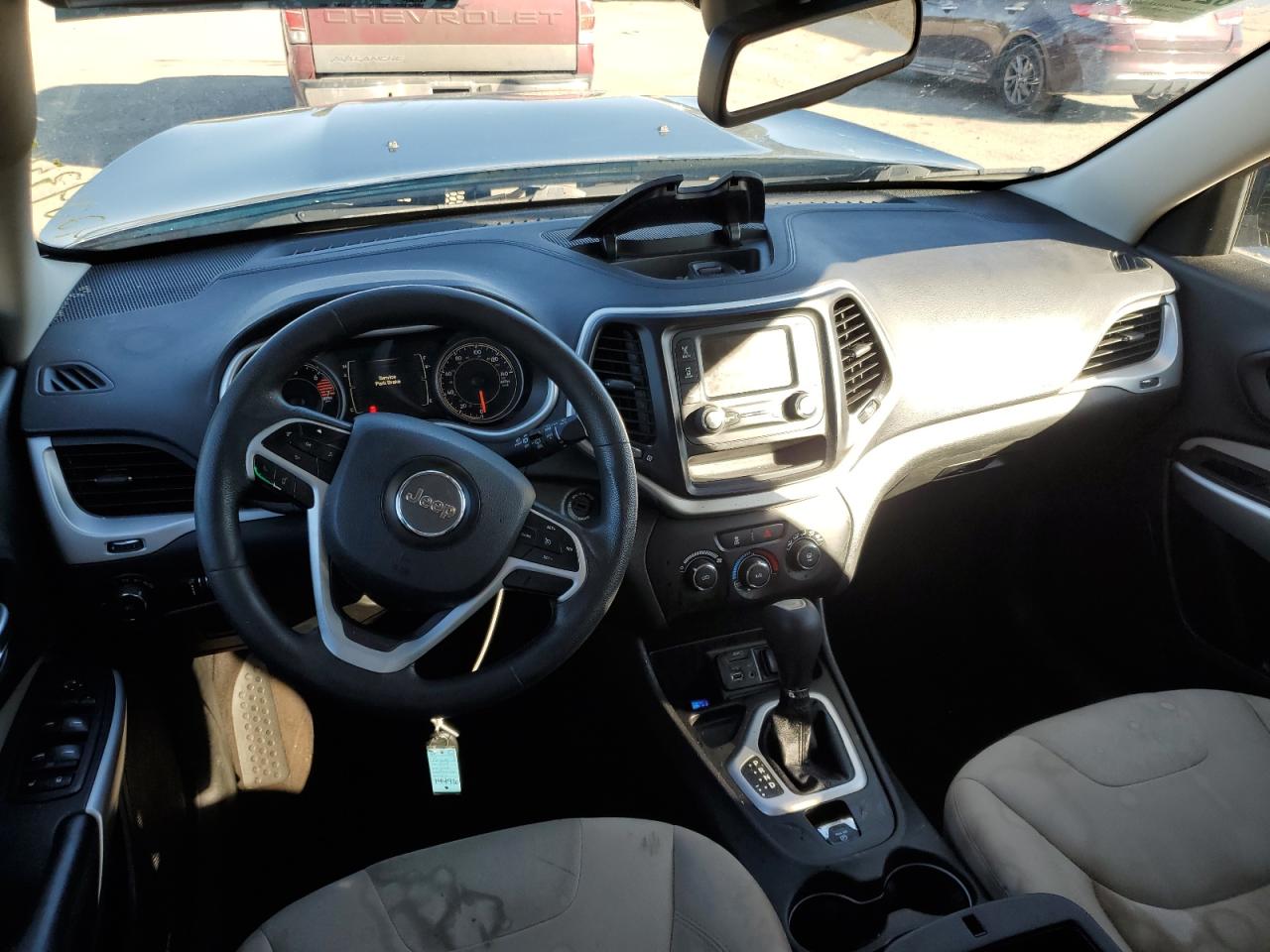 2018 Jeep Grand Cherokee - Image 8