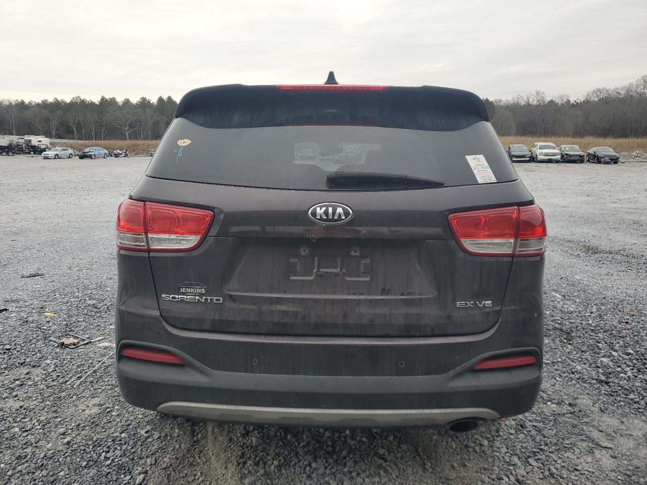 2016 Kia Sorento - Image 6