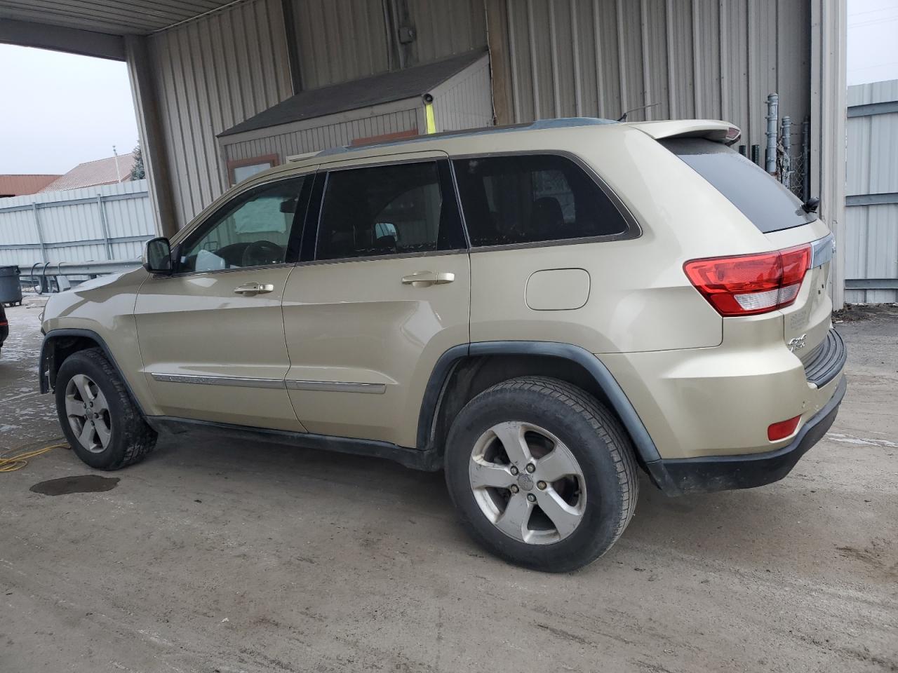 2011 Jeep Grand Cherokee - Image 2