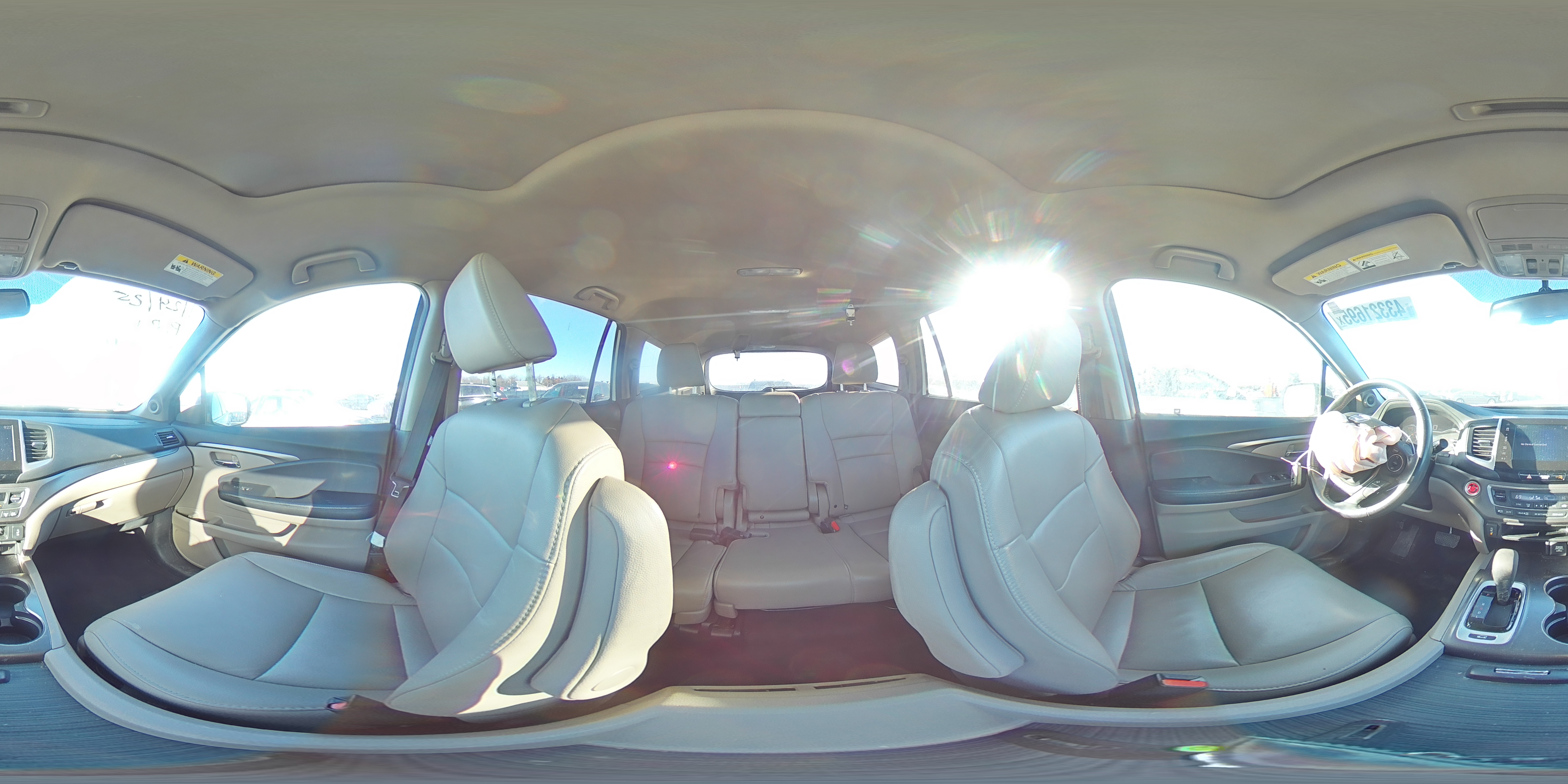 2017 Honda Pilot - Image 14