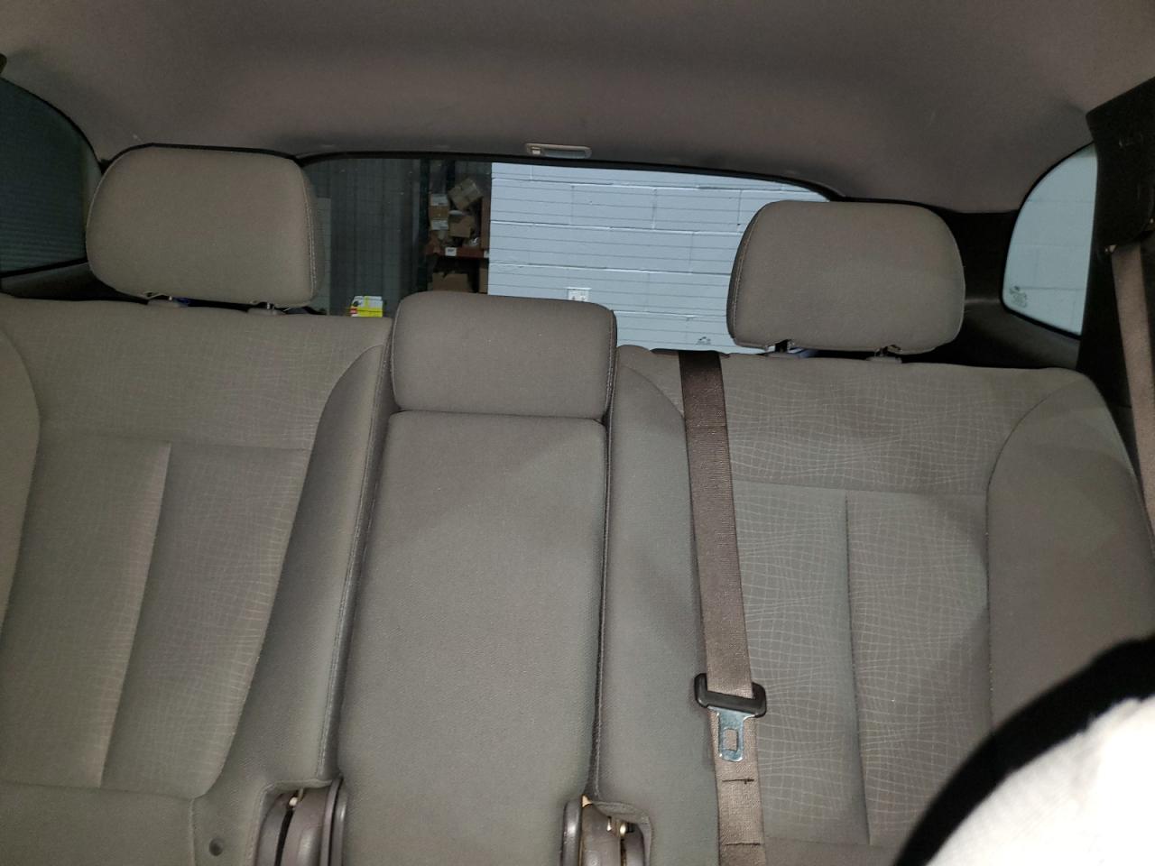 2011 Hyundai Santa Fe - Image 10