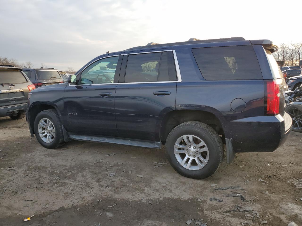 2018 Chevrolet Tahoe - Image 2