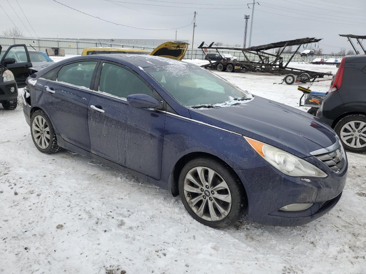 2013 Hyundai Sonata - Image 4